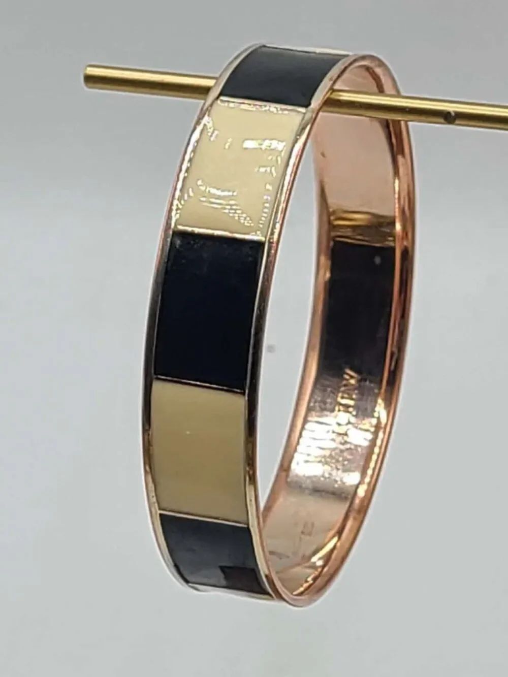 J Crew Black & Cream Enamel Gold Tone Bangle